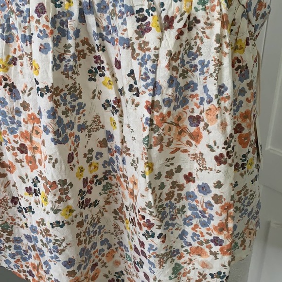 A.N.A MULTICOLORED COLORED FLORAL PRINT TANK WITH SHOULDER BOW ACCENTS MEDIUM - Picture 4 of 8